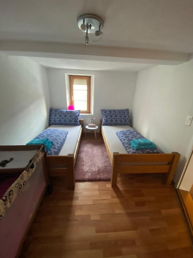 Haus Wiggis Apartment Netstal Ngoại thất bức ảnh