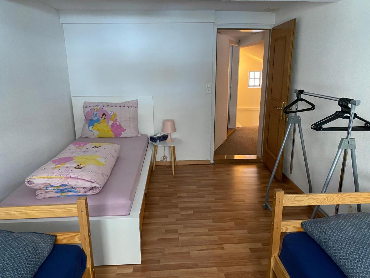 Haus Wiggis Apartment Netstal Ngoại thất bức ảnh